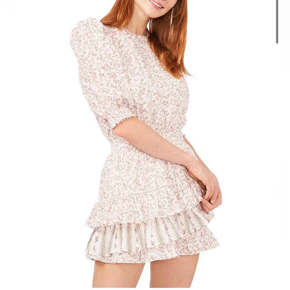 Chelsea & Violet Floral Mini Dress Size Medium Puff Sleeve Lined Ruffle